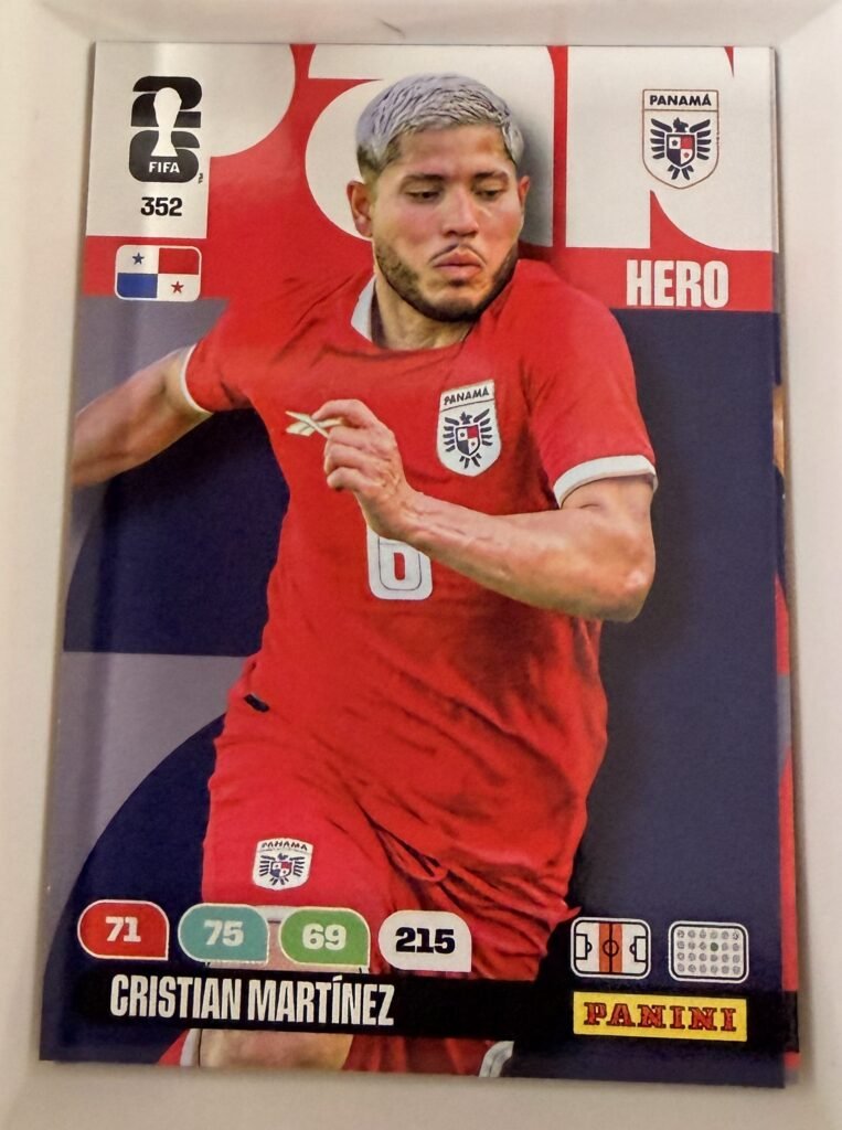 Cristian Martínez HERO #352 – Panini Adrenalyn XL FIFA World Cup 2026