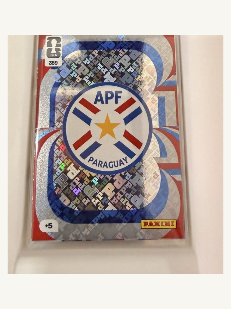 Escudo APF Paraguay #359 – Panini Adrenalyn XL FIFA World Cup 2026