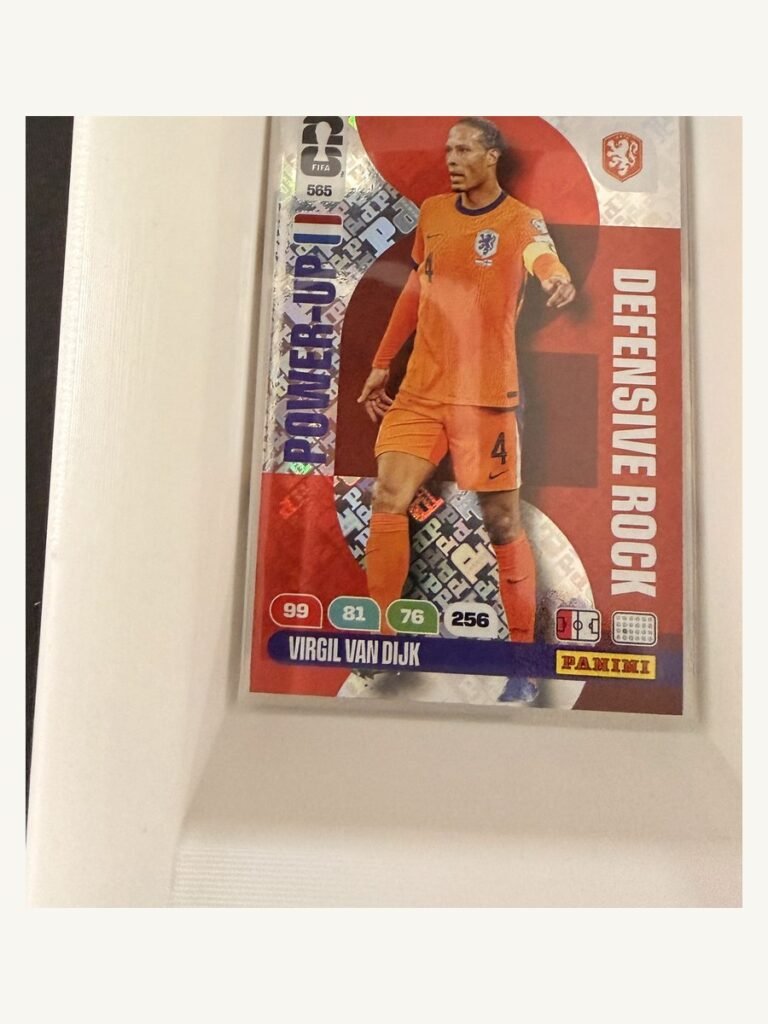 Virgil van Dijk #565 – Panini Adrenalyn XL FIFA World Cup 2026