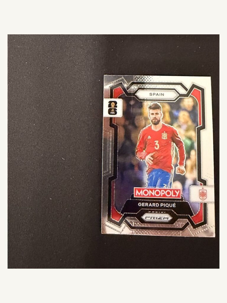 Gerard Piqué #46 – Panini Prizm Monopoly